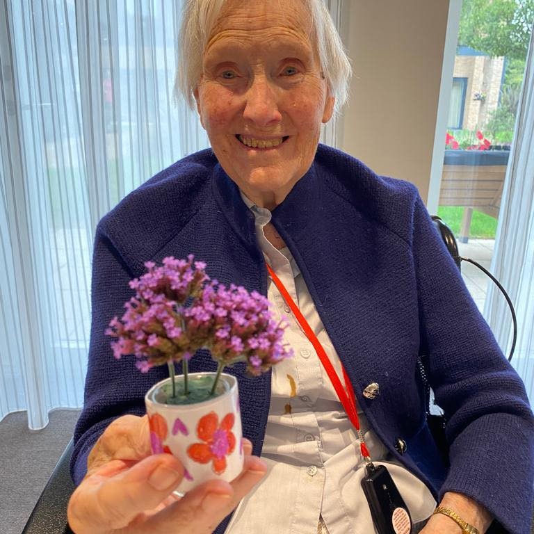 An Afternoon of Crafts - Dormy Care